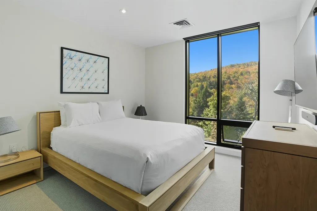 69 Hourglass Drive Stowe VT 05672