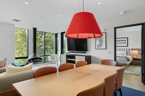 69 Hourglass Drive Stowe VT 05672