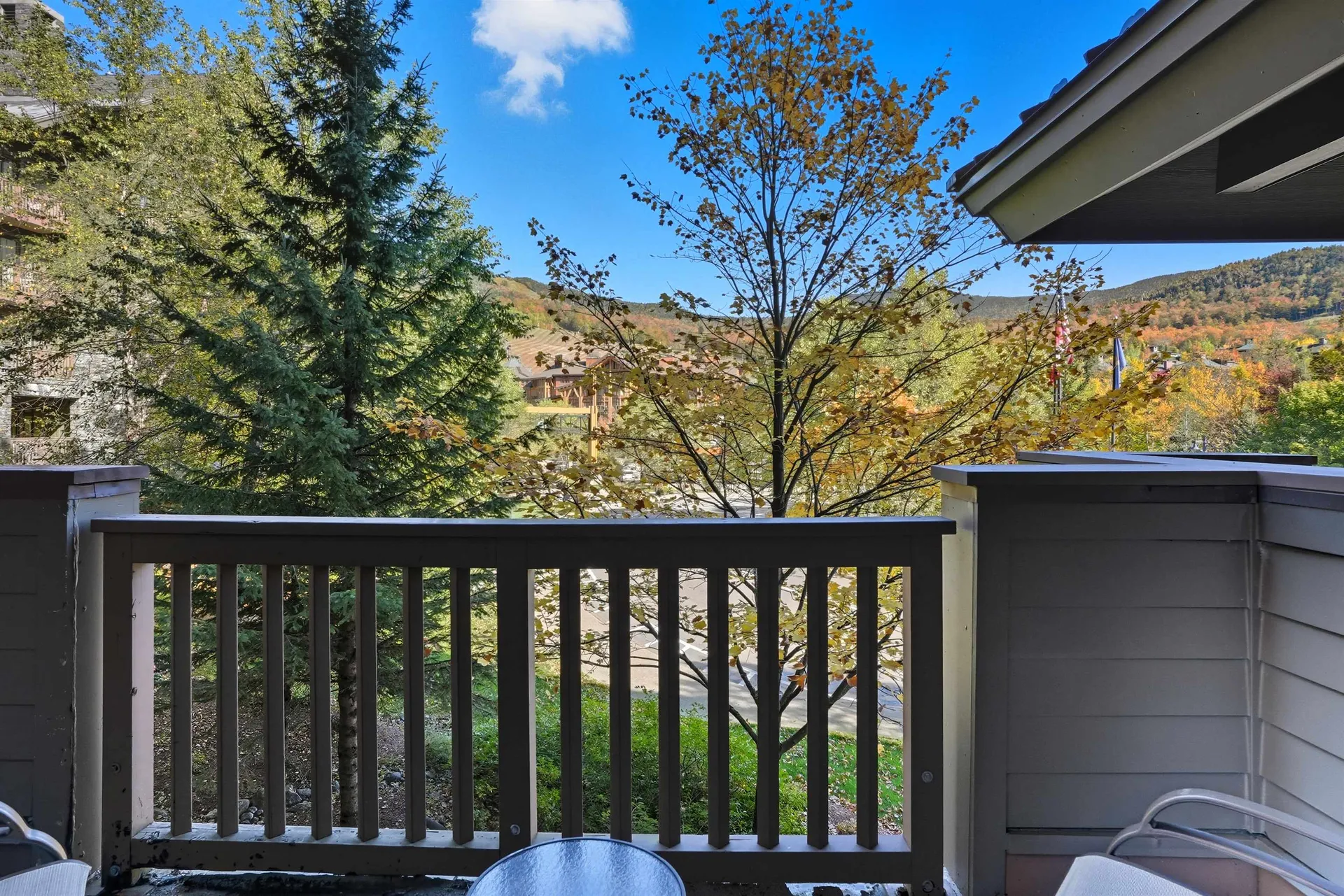 7412 Mountain Road Stowe VT 05672