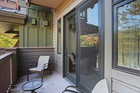 7412 Mountain Road Stowe VT 05672