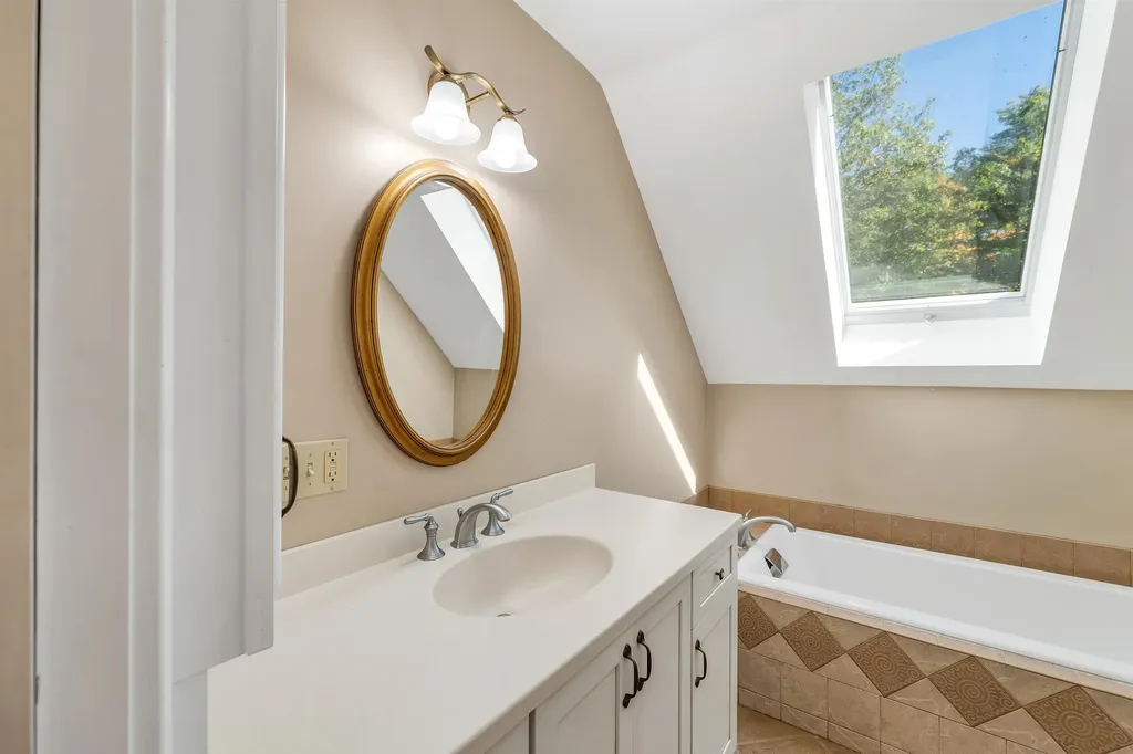 58 Crossbow Lane Conway NH 03860