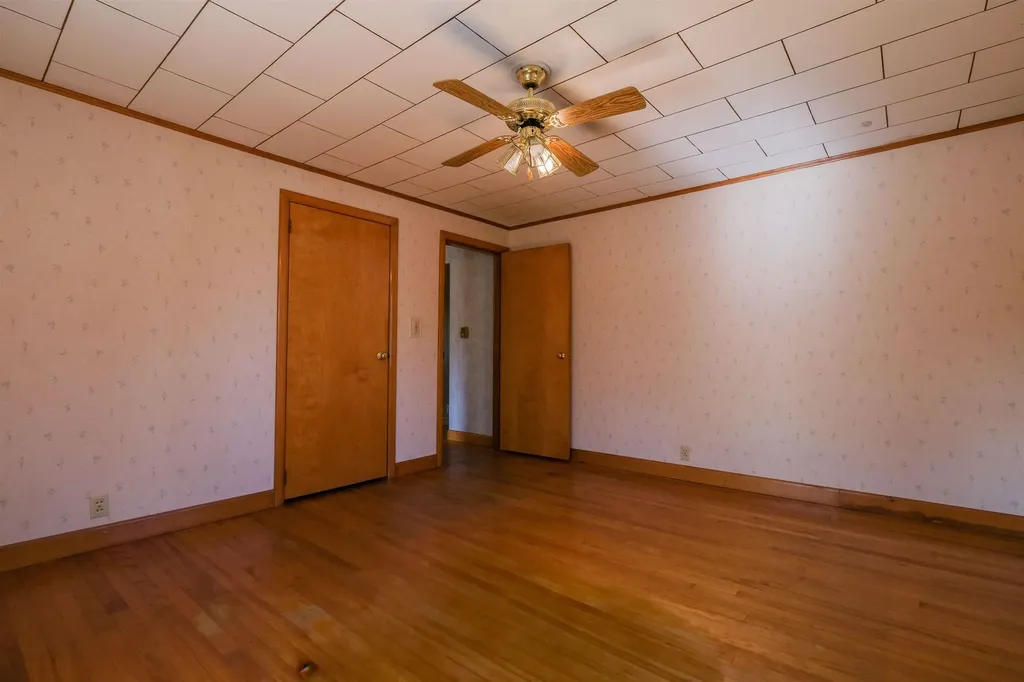 125 West Hill Road Ludlow VT 05149