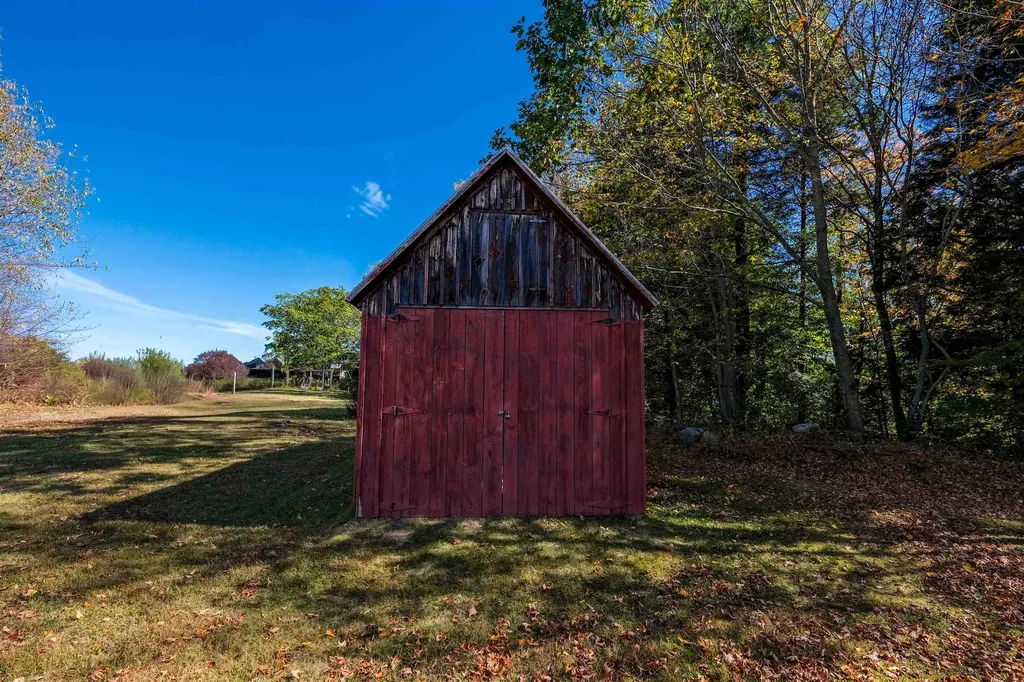 125 West Hill Road Ludlow VT 05149