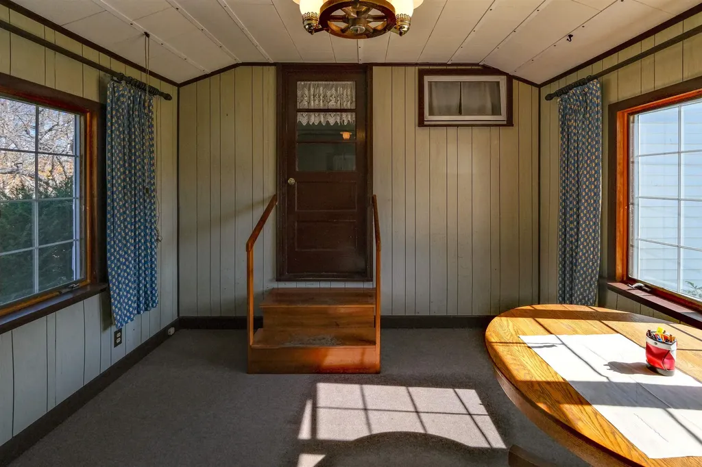 125 West Hill Road Ludlow VT 05149