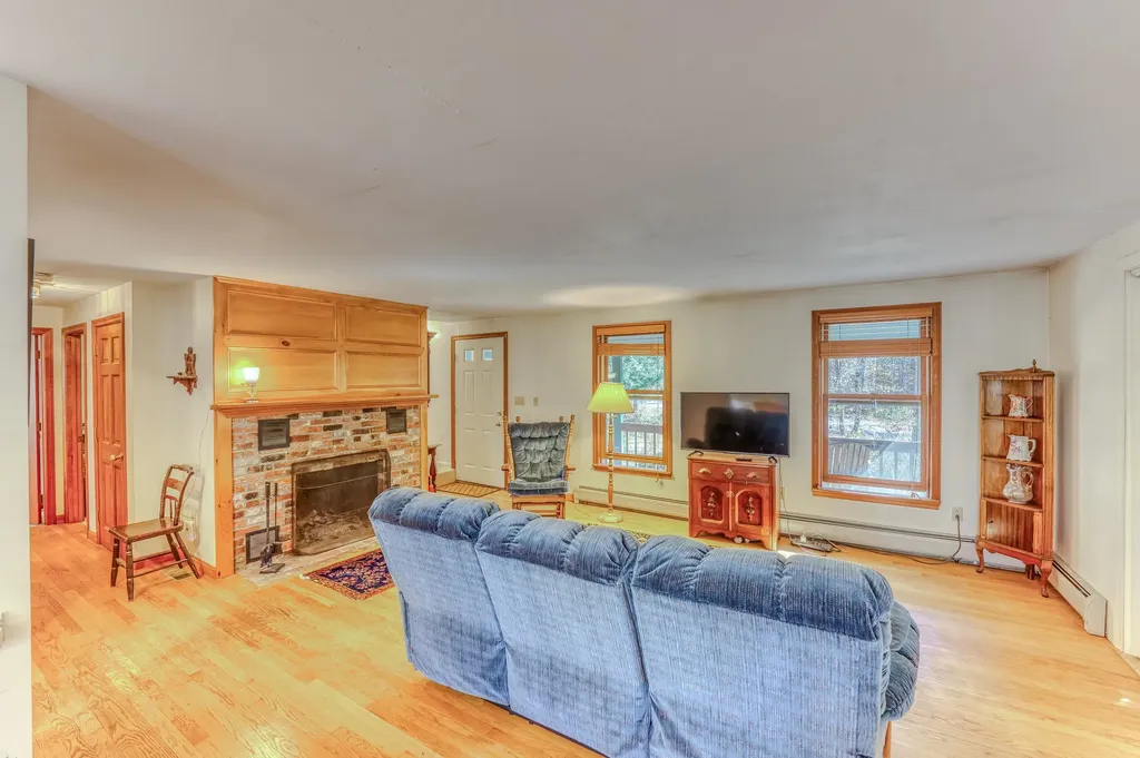 637 Wallace Hill Road Franconia NH 03580