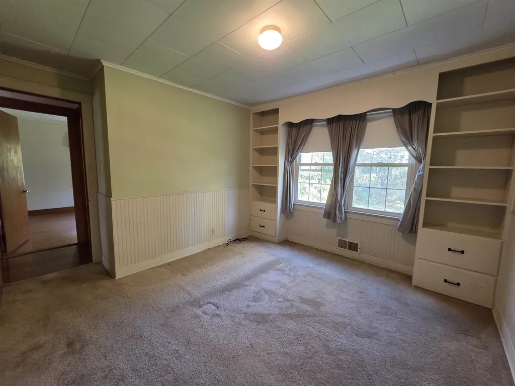 79 Southard Street St. Johnsbury VT 05819