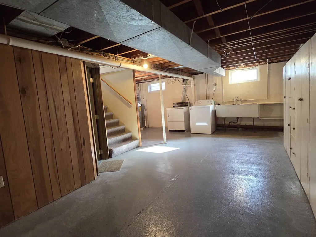 79 Southard Street St. Johnsbury VT 05819