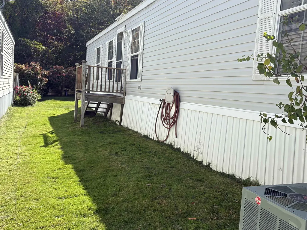 40 Adams Park Rye NH 03870