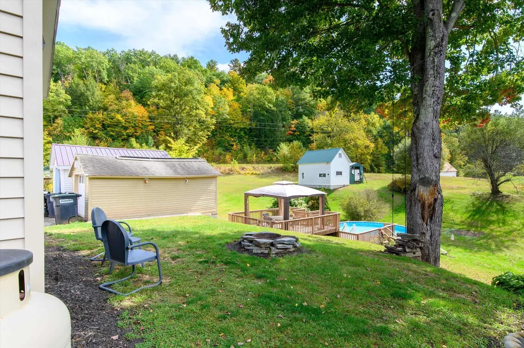 11 Newton Street Proctor VT 05765