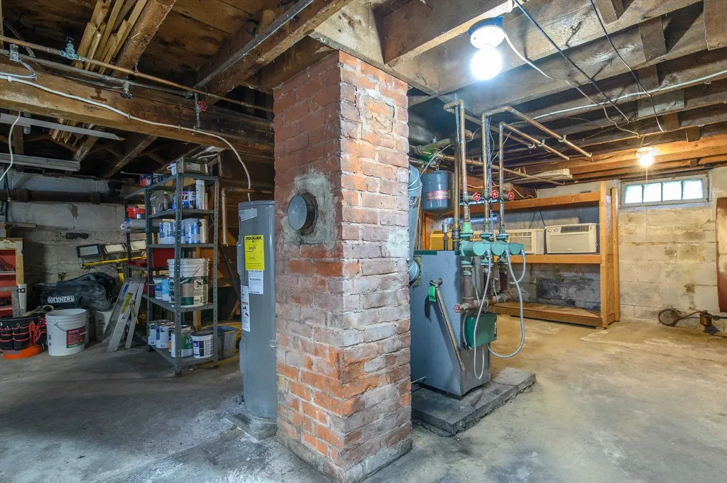 11 Newton Street Proctor VT 05765