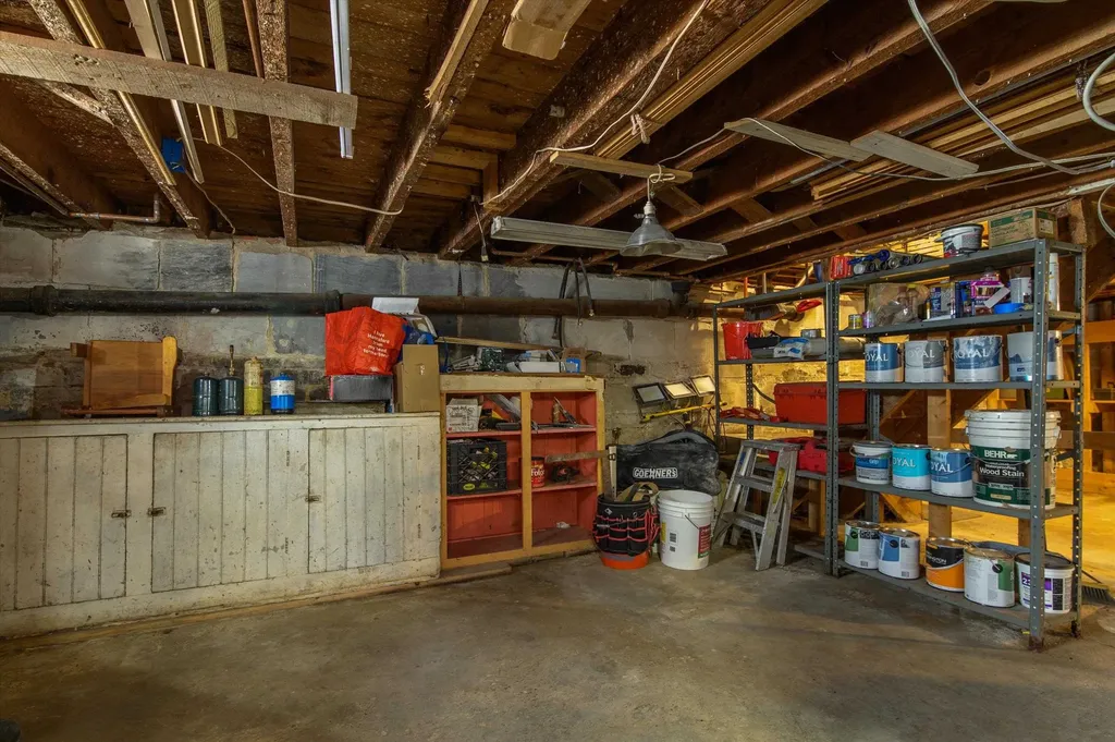 11 Newton Street Proctor VT 05765