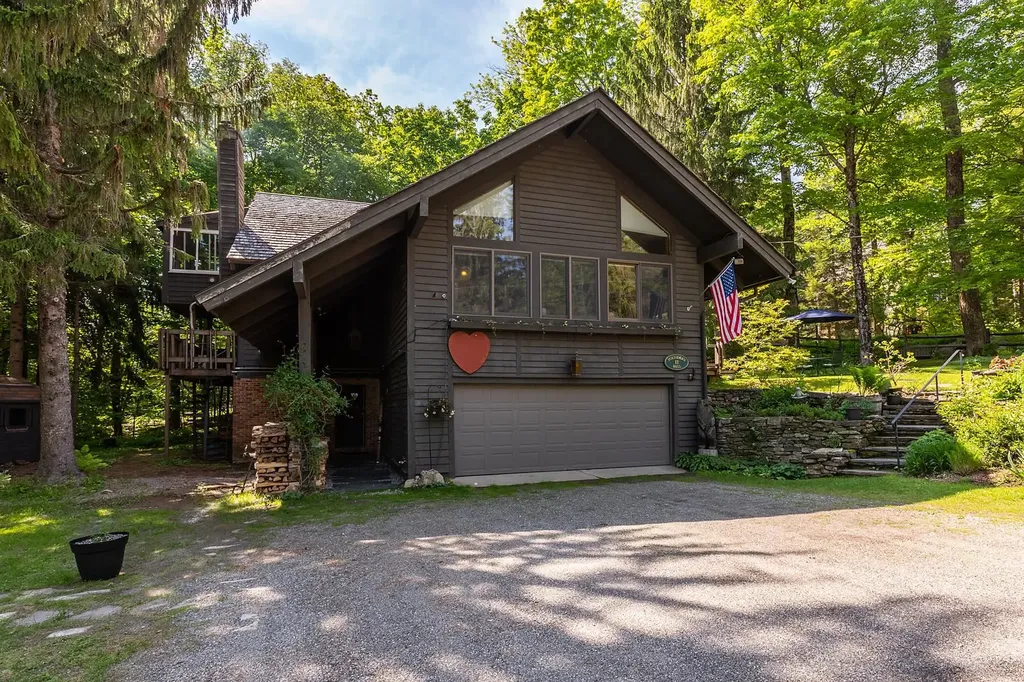 11 Founders Hill Road Winhall VT 05340