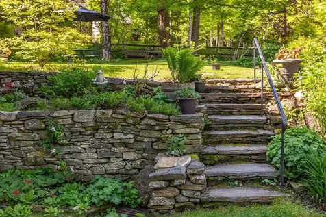 11 Founders Hill Road Winhall VT 05340