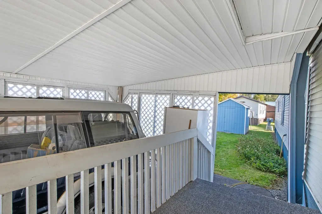 6 Pine Street Colebrook NH 03576