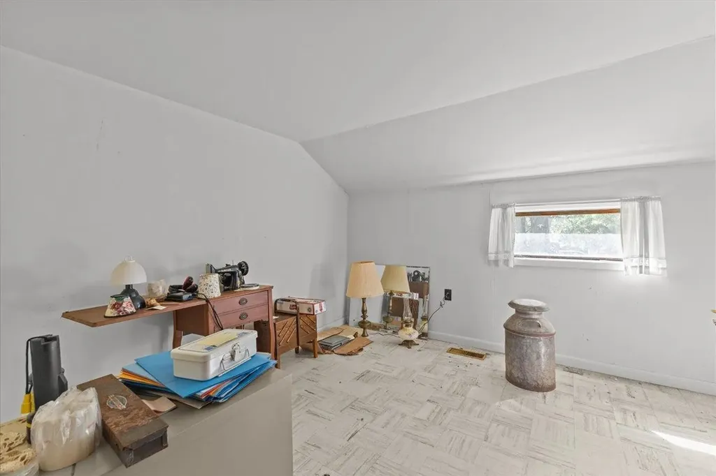 99 Oak Hill Road Williston VT 05495