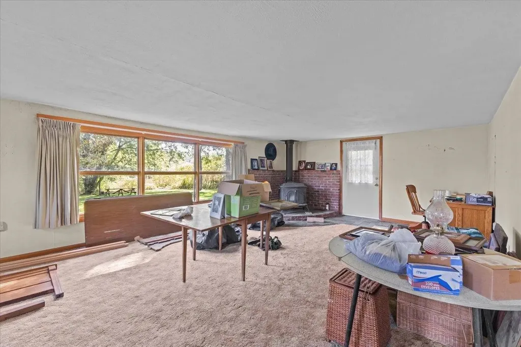 99 Oak Hill Road Williston VT 05495