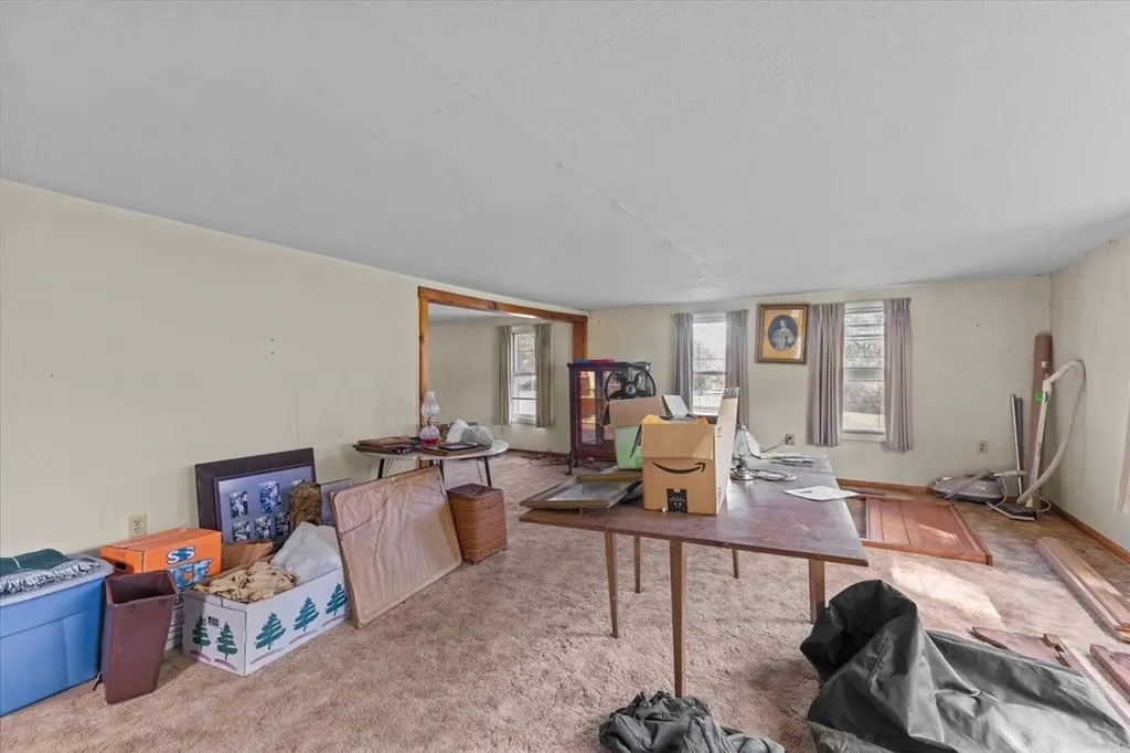 99 Oak Hill Road Williston VT 05495