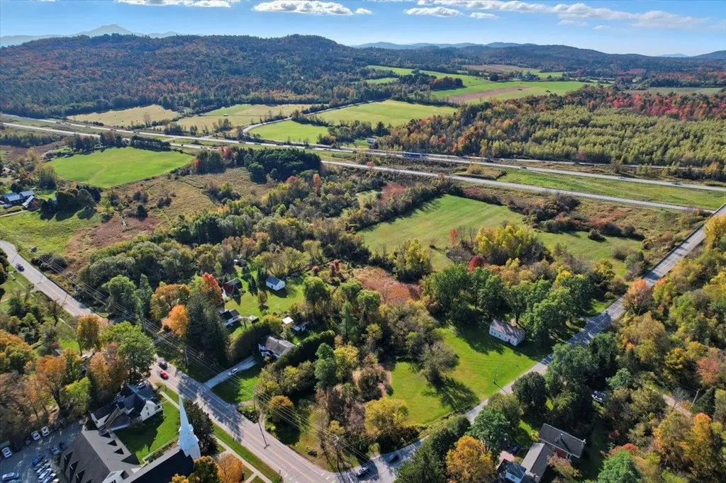 99 Oak Hill Road Williston VT 05495