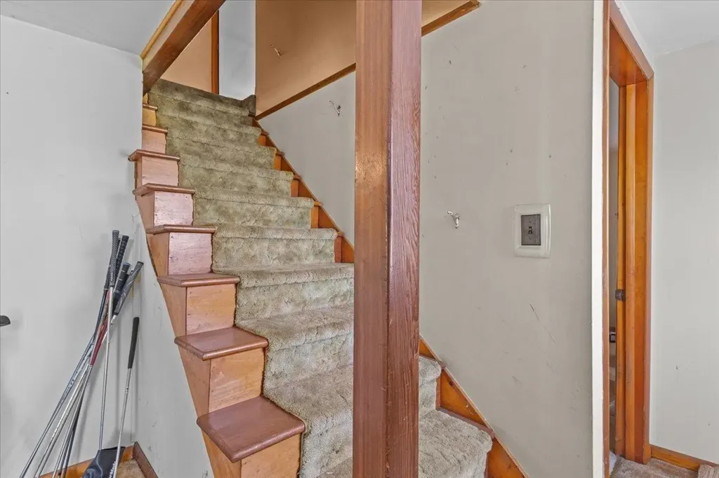 99 Oak Hill Road Williston VT 05495