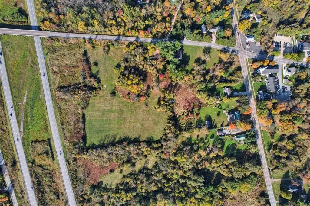 99 Oak Hill Road Williston VT 05495