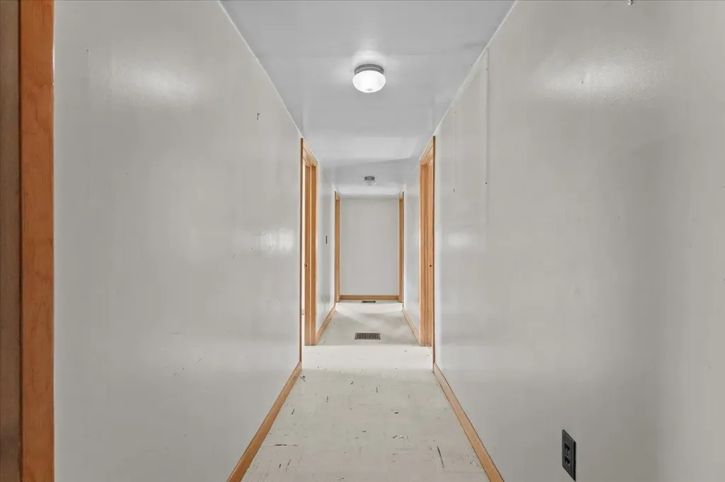 99 Oak Hill Road Williston VT 05495