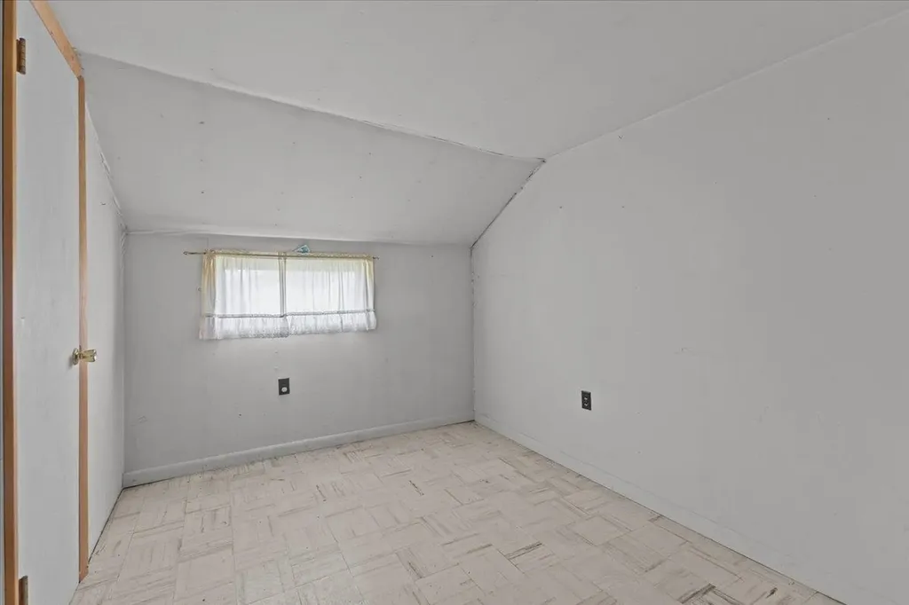 99 Oak Hill Road Williston VT 05495