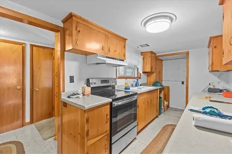 99 Oak Hill Road Williston VT 05495