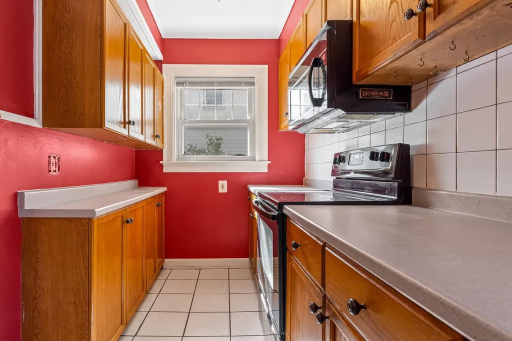 269 Orange Street Manchester NH 03104