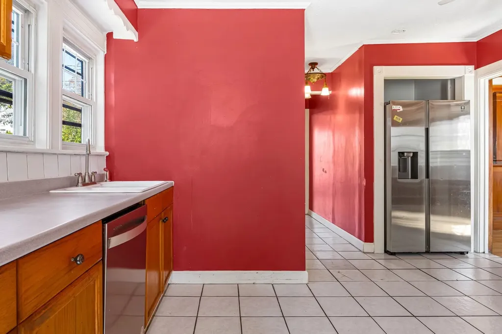 269 Orange Street Manchester NH 03104