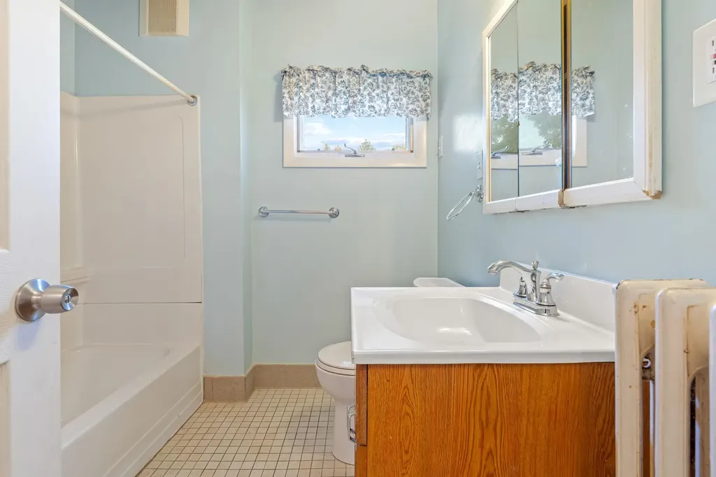 269 Orange Street Manchester NH 03104