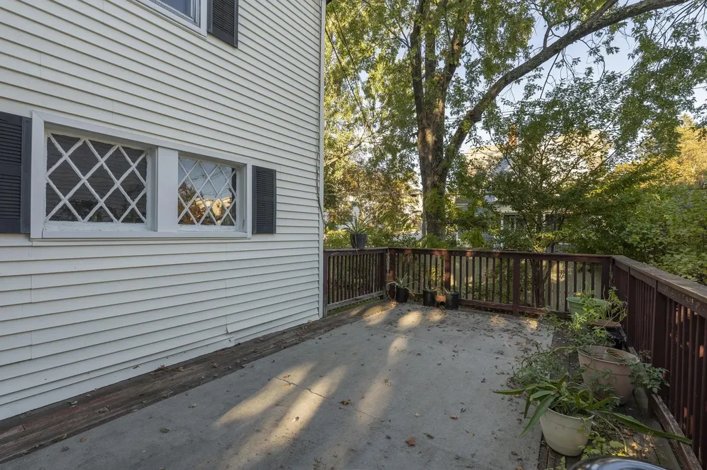 269 Orange Street Manchester NH 03104