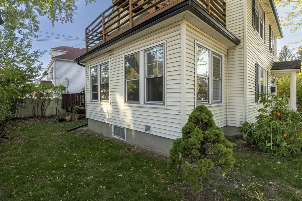 269 Orange Street Manchester NH 03104