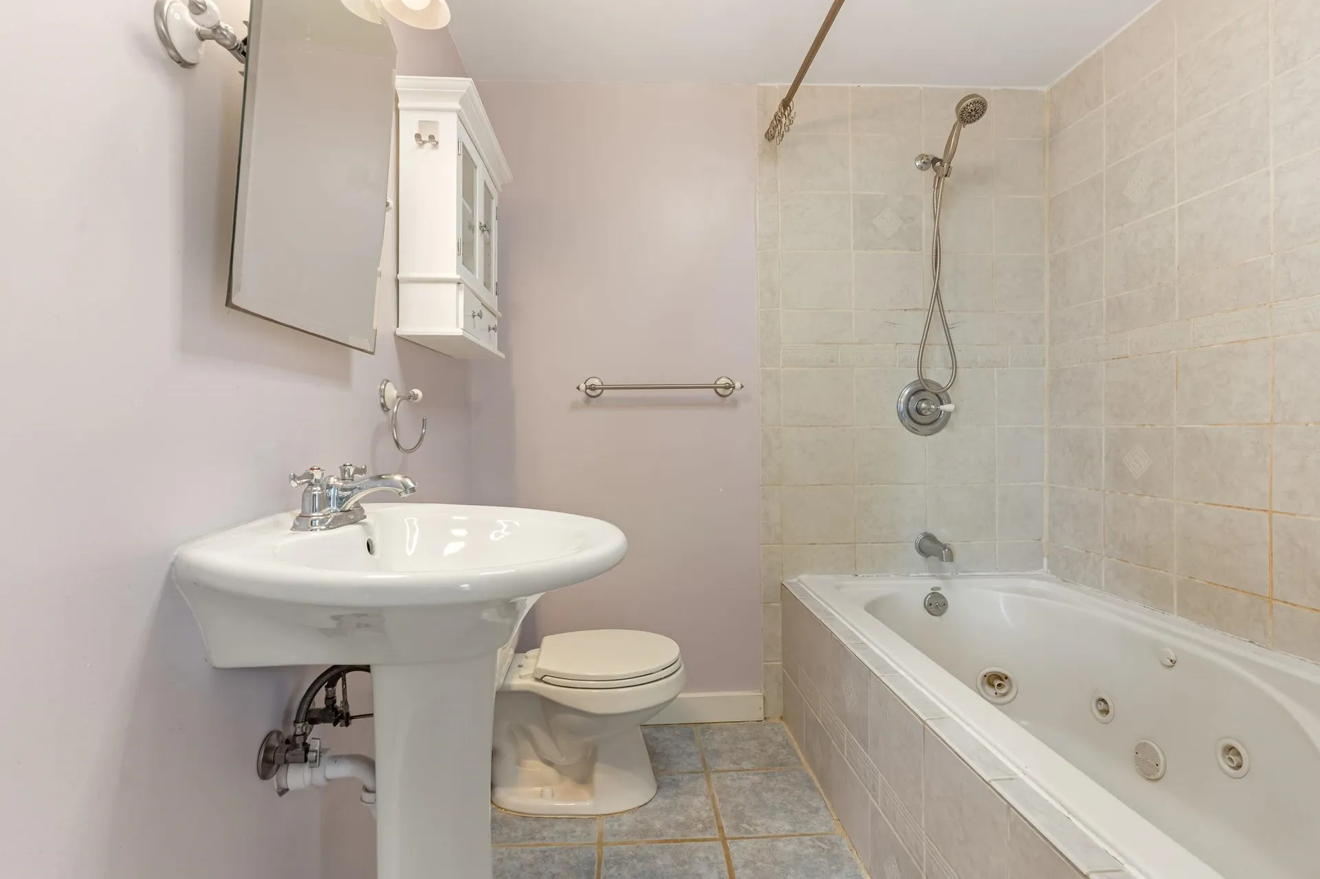 269 Orange Street Manchester NH 03104