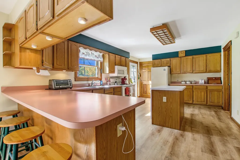 228 Higgins Hill Road St. Johnsbury VT 05819