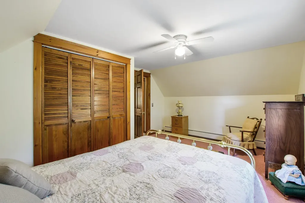 228 Higgins Hill Road St. Johnsbury VT 05819