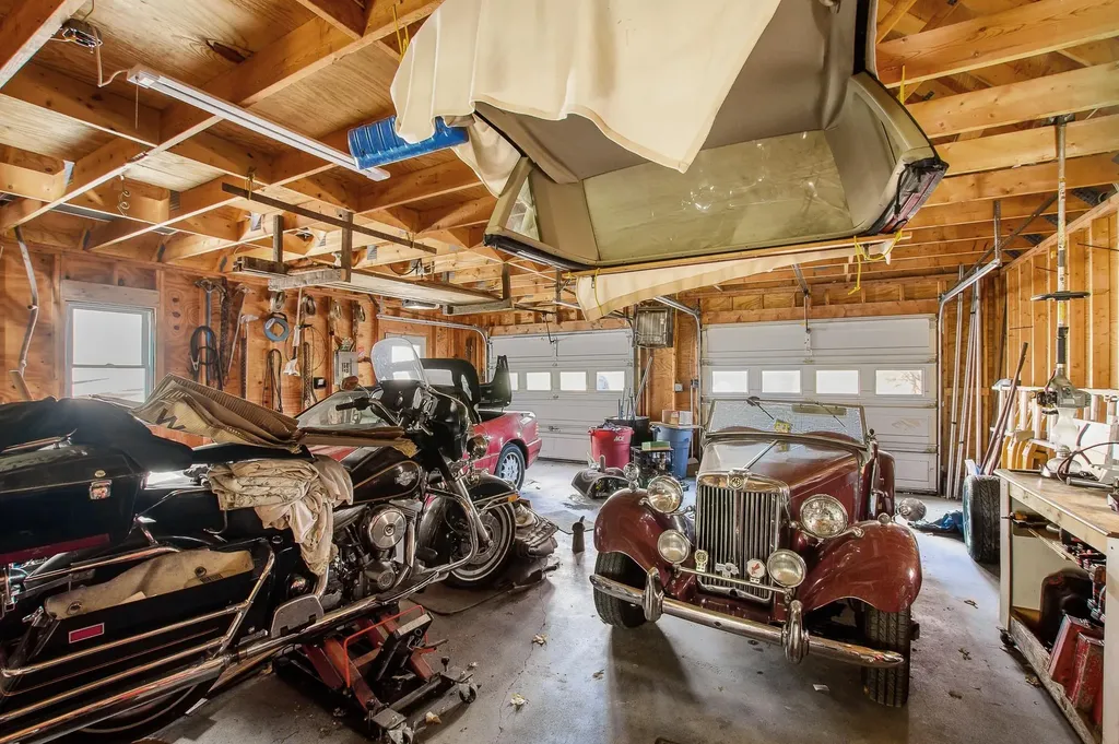 228 Higgins Hill Road St. Johnsbury VT 05819