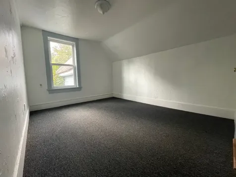 135 Franklin Street Franklin NH 03235