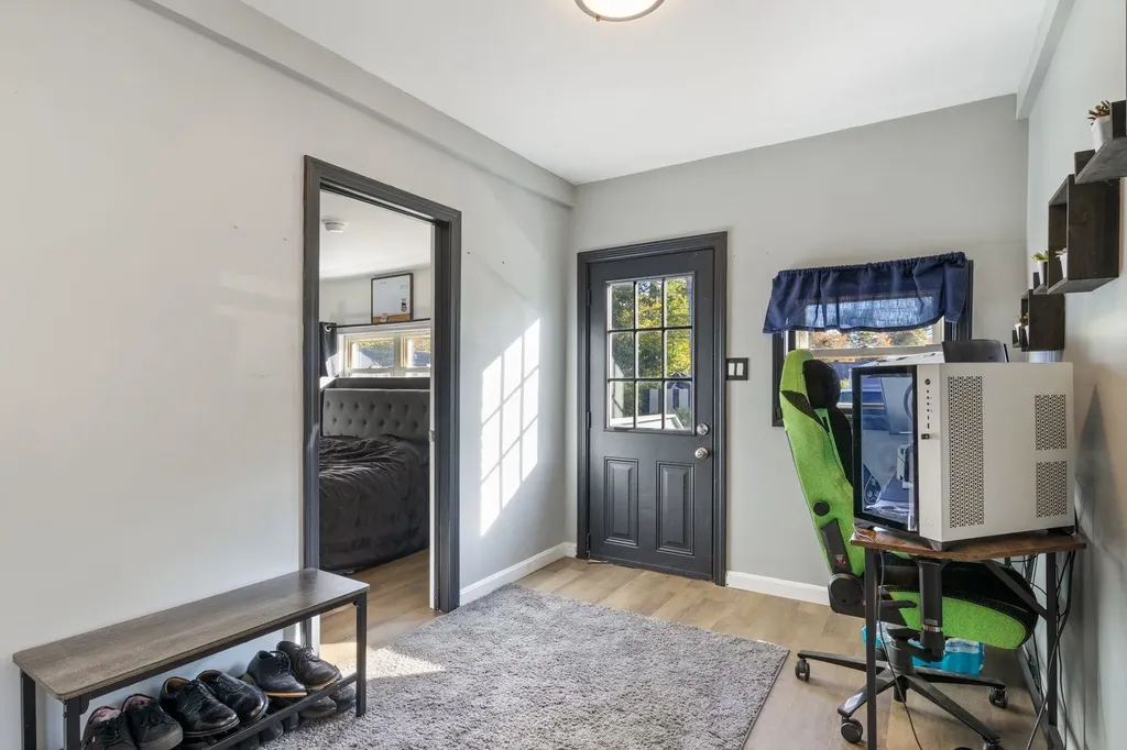 3 Margaret Avenue Raymond NH 03077