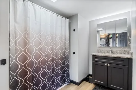 3 Margaret Avenue Raymond NH 03077