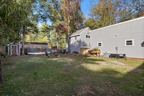 3 Margaret Avenue Raymond NH 03077