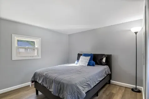 3 Margaret Avenue Raymond NH 03077