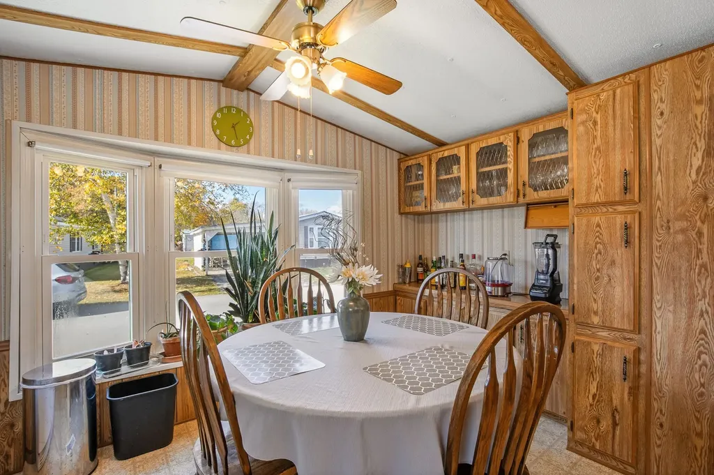 6 Pine Street Colebrook NH 03576