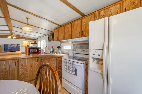 6 Pine Street Colebrook NH 03576