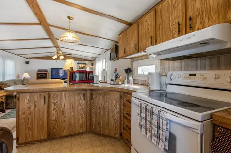 6 Pine Street Colebrook NH 03576