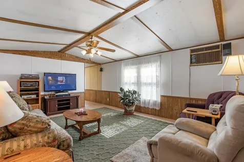 6 Pine Street Colebrook NH 03576