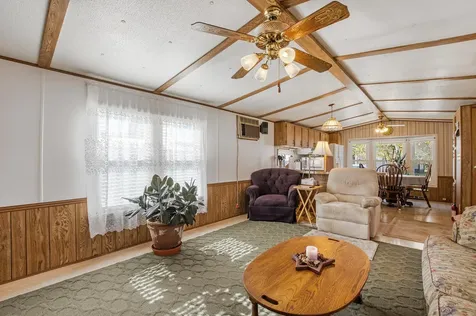 6 Pine Street Colebrook NH 03576