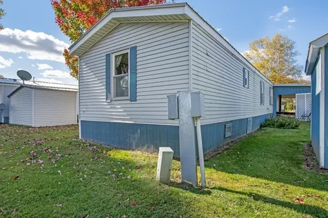 6 Pine Street Colebrook NH 03576