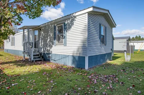 6 Pine Street Colebrook NH 03576