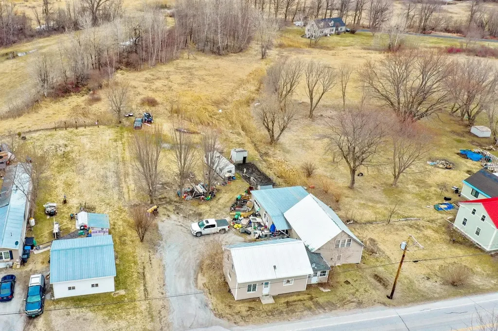 2561 Us Route 2 South Alburgh VT 05440