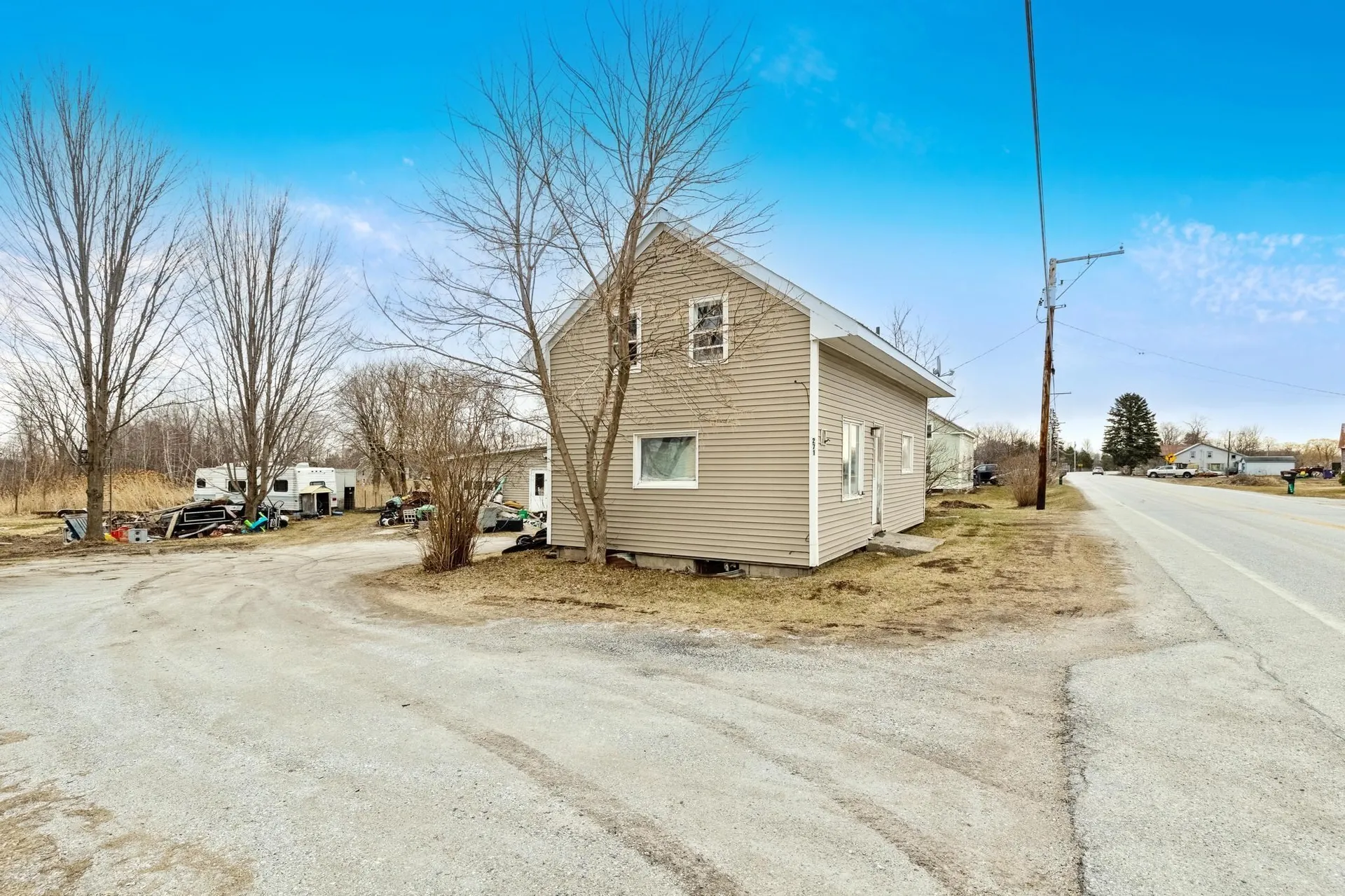 2561 Us Route 2 South Alburgh VT 05440